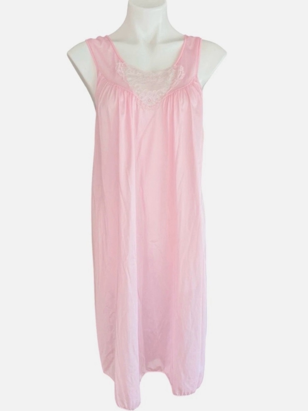 New  Lorraine Vintage Pink Nylon Nightgown Size Medium USA Tags On